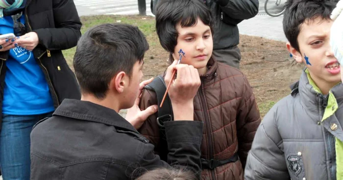 Ziua Internaţională de Conştientizare a Autismului la Bistriţa FOTO: Bianca Sara