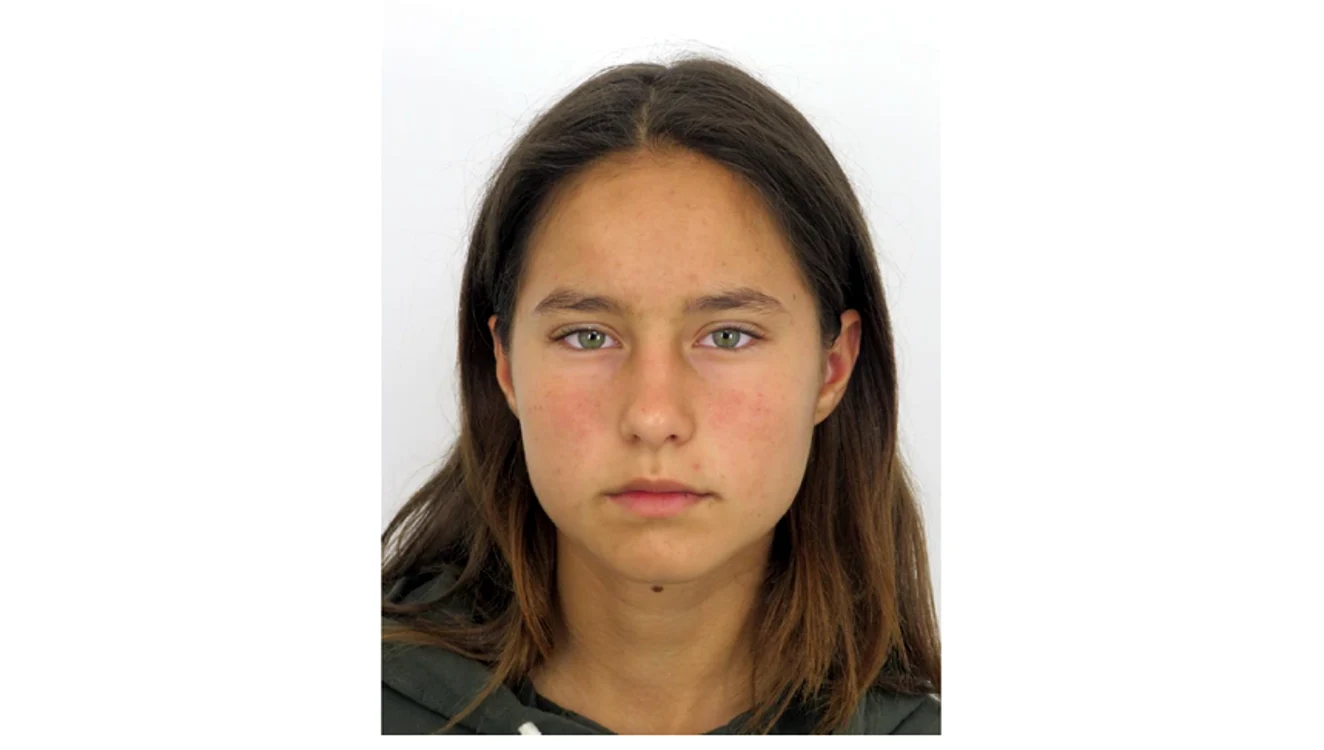 
    O adolescentă de 14 ani din judeţul Galaţi a fost dată dispărută   