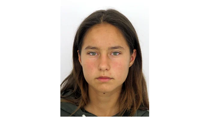 O adolescentă de 14 ani din judeţul Galaţi a fost dată dispărută