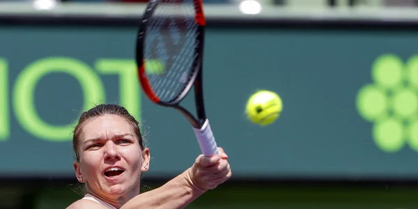 Halep impotriva lui Radwanska la Miami