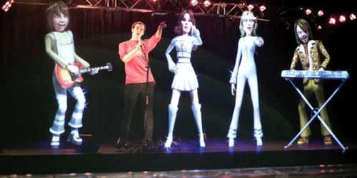 La AbbaWorld poți cânta alături de hologramele celor patru membri ABBA