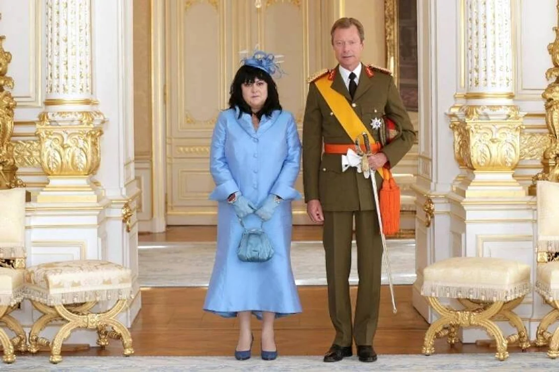 Maya Dobreva apare lângă Marele Duce Henri