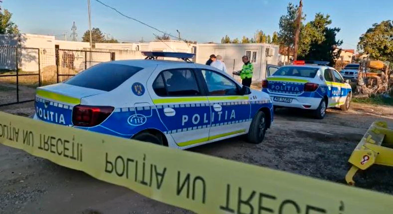 Polițiști la locul unei crime FOTO: Arhiva Adevărul