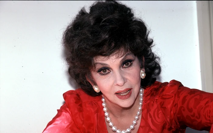Gina Lollobrigida și-a fracturat femurul în urma unei căzături FOTO Profimedia