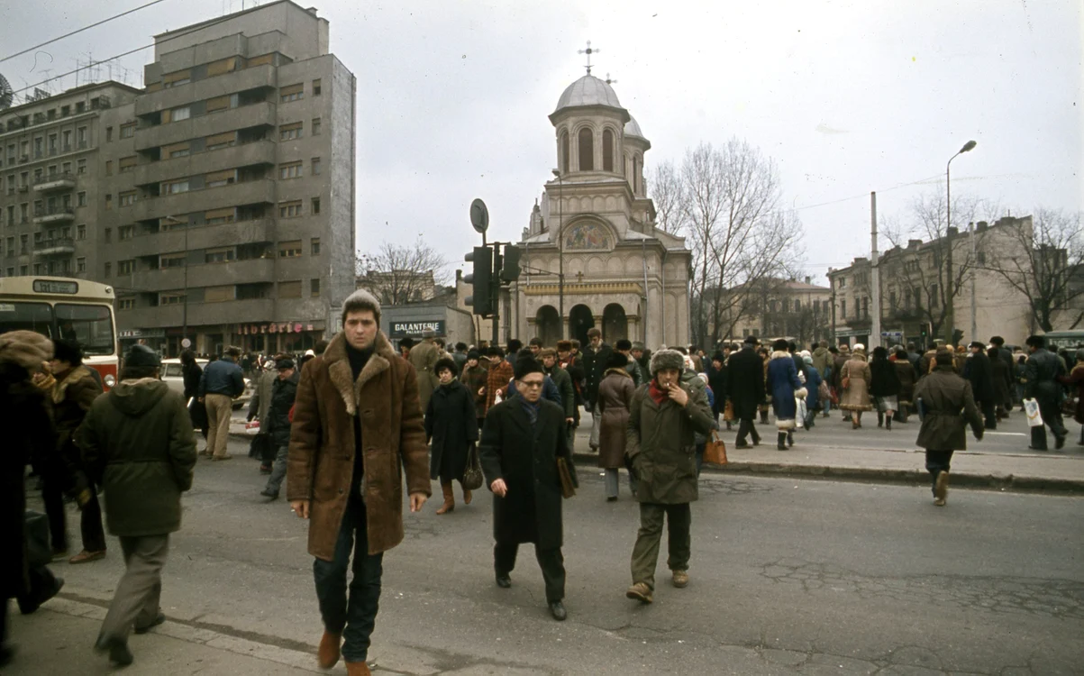 București in jurul anului 1990. Sursa Urbán Tamás  Fortepan 