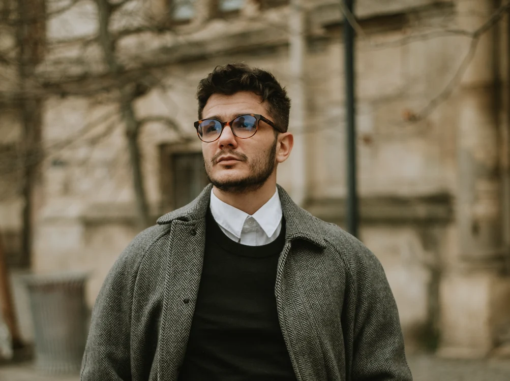 Actorul Vlad Drăgulin a suferit la școală din cauza bullyingului. FOTO: Cosmin Lăutar