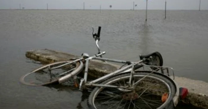 Planeta se confruntă cu schimbări climatice ireversibile