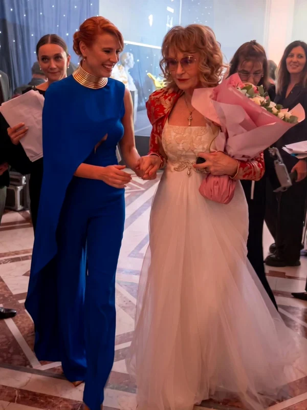 Monica Davidescu și Angela Similea la gala „Nu există nu se poate organizată!” de Andreea Marin.