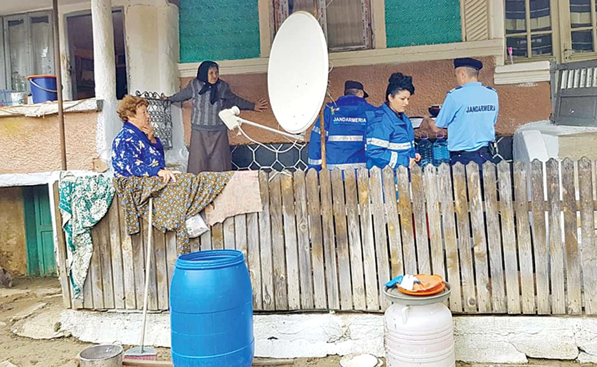 
    În localităţile prahovene Lapoş şi Sângeru oamenii au rămas fără agoniseala de-o viaţă  
