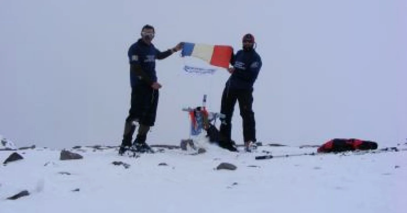 Cristi Gună şi Dragoş Veleanu au atins vîrful Aconcagua pe 27 ianuarie