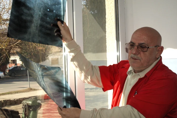 Medicul Dan Marculescu a stabilit cauzele morţii celor doi prunci. FOTO: D.G. ARHIVĂ.