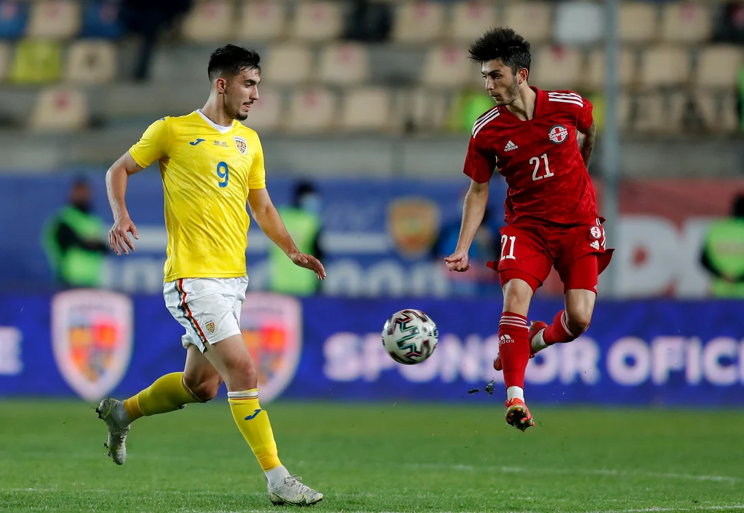 
    Andrei Ivan a marcat unicul gol al României în meciul cu GeorgiaFoto: EPA-EFE  