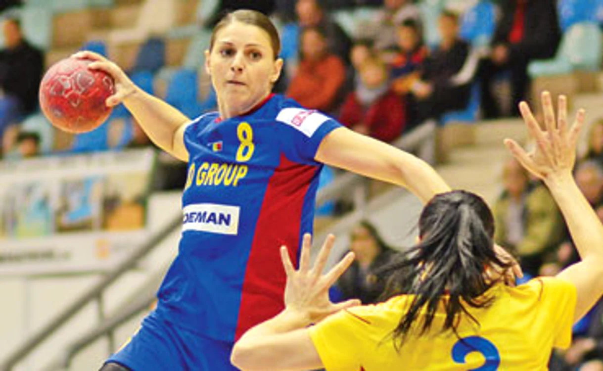 
    Luciana Marin, în acţiune la echipa naţională Foto: Mediafax  