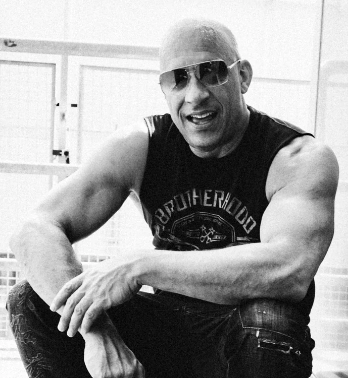 
    Vin Diesel își arată iar mușchii pe rețelele socialefoto: Instagram  