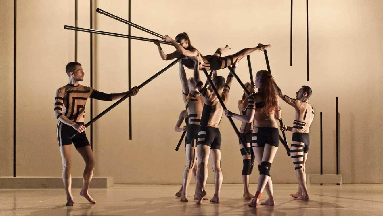 Imagine din spectacolul maghiar "OverDose"