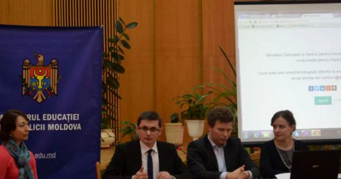 Ministerul Educaţiei a lansat platforma „Vreau manuale bune”.