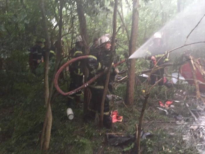 Pompierii s-au deplasat la locul accidentului