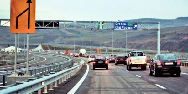 Şoferii s-au grăbit să folosească Autostrada Transilvania