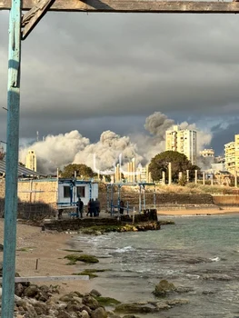 Sute de victime în Liban după „cea mai mare lovitură coordonată” lansată de Israel FOTO: X/ @umankhankhattak