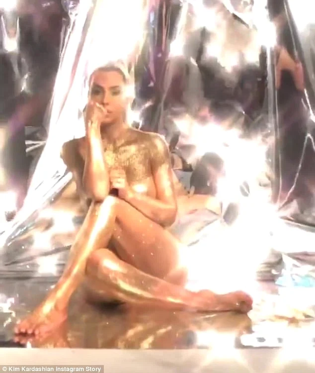 kim kardashian2 jpeg