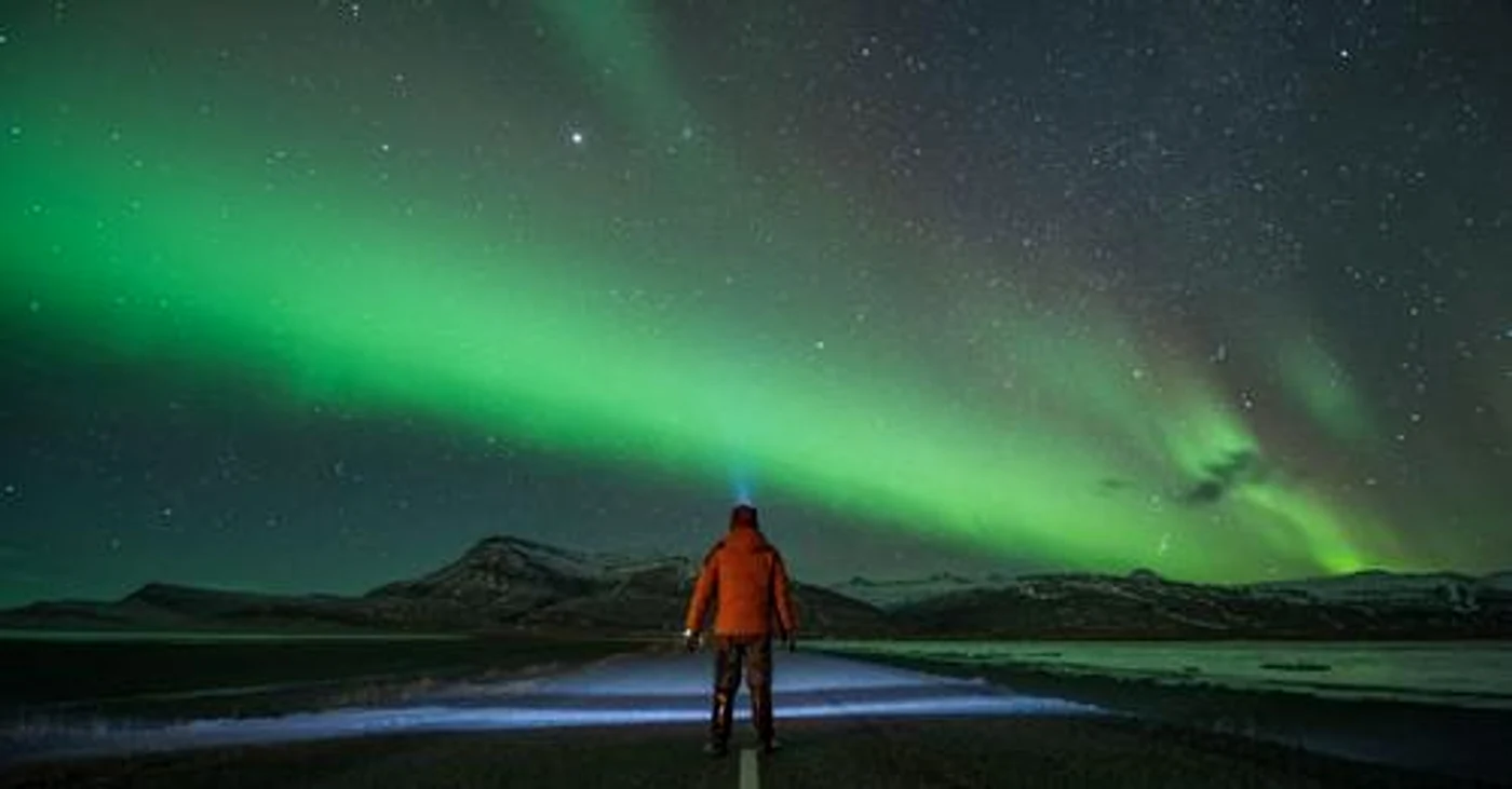 Aurora de culoare verde strălucitor FOTO: Getty Images