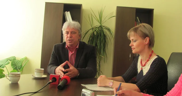 Ioan Abrudan a precizat că premiile vor consta în bani