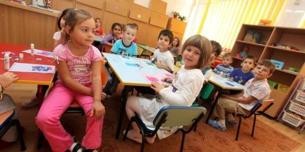 Copiii vor fi înscrişi la şcoală