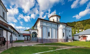 frasinei1 1200x800 jpg