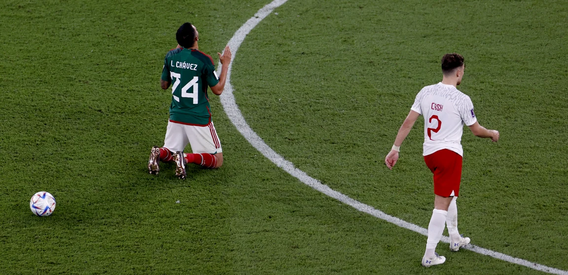 Mexicanii au plecat acasă, fiind depășiți de polonezi. Foto EPA EFE 
