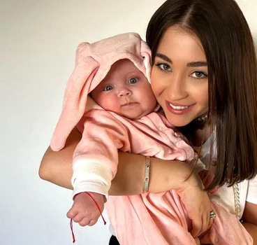 nicole cherry fetita2 png