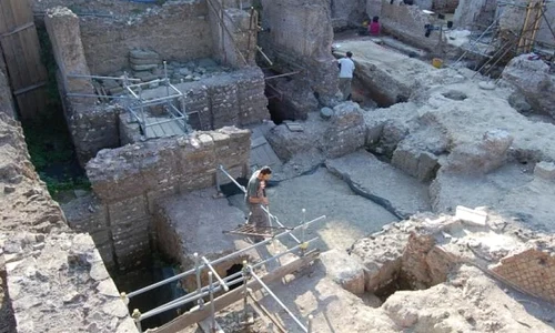 Unde s a născut primul împărat al Romei? jpeg