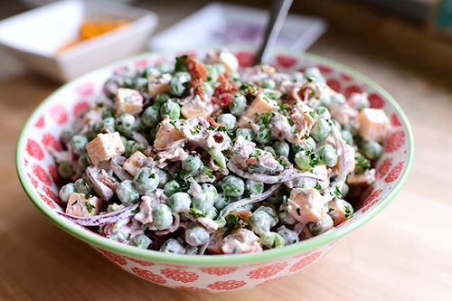 salata cu mazare si bacon jpeg