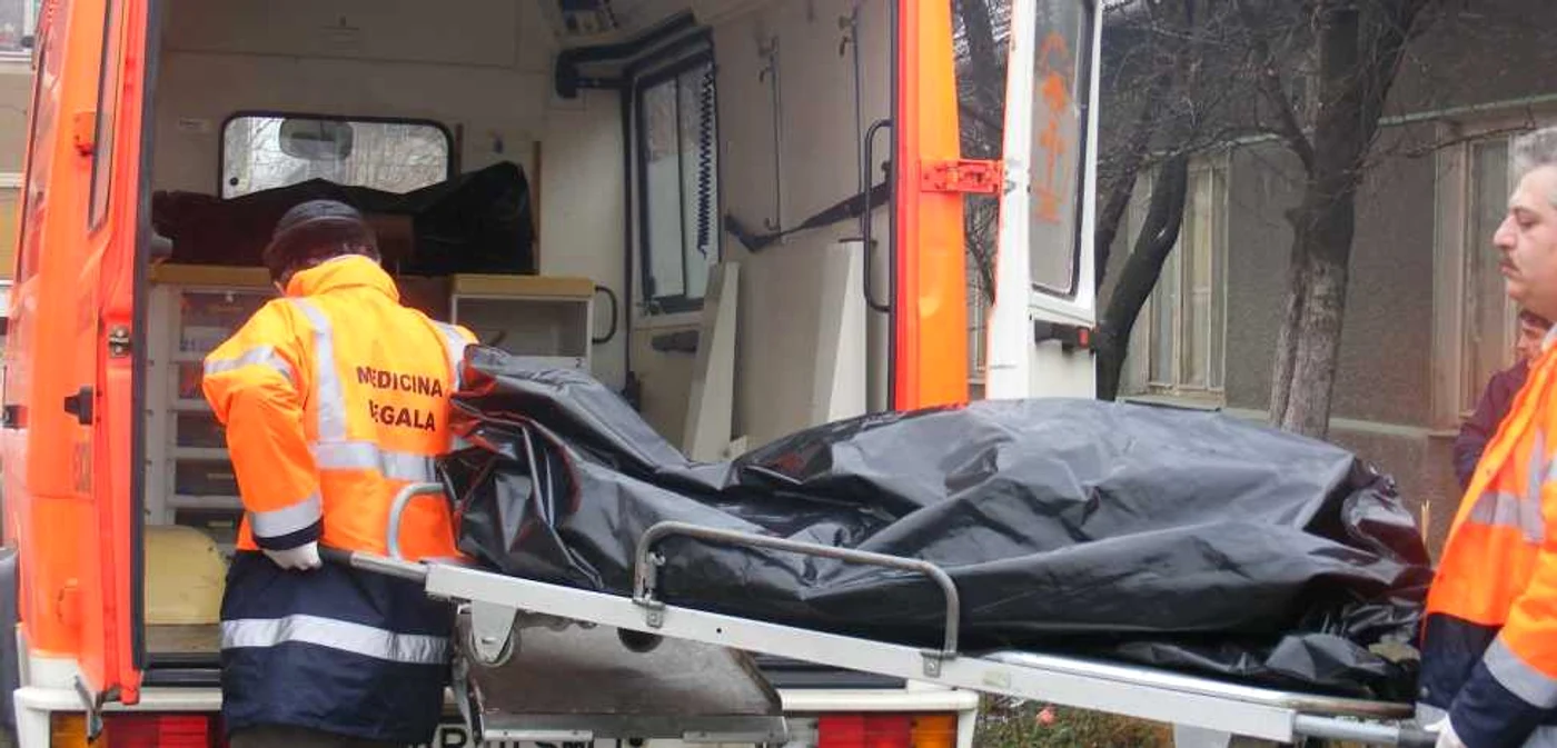 Arad: Un bolnav de cancer a căzut de pe balustrada spitalului şi a murit