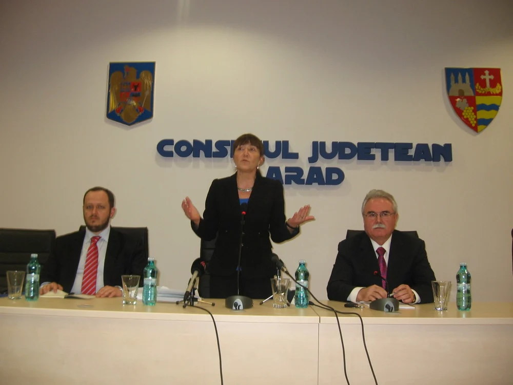 Alături de Macovei au fost Gheorghe Seculici şi Adrian Papahagi
