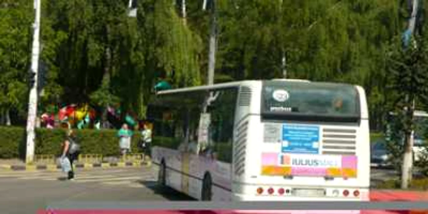 Suceava:Călătoria cu autobuzul, la limita supravieţuirii