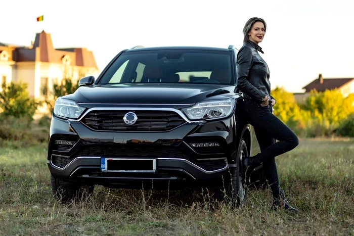 Modelul ales de Roxana costă 50.000 de euro