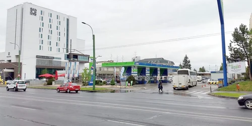 Incidentul s-a produs în benzinăria OMW de lângă gară