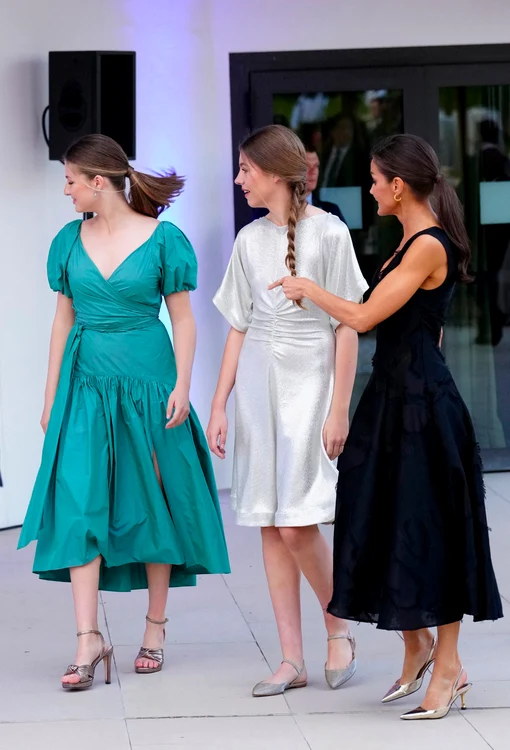 Letizia și fiicele la Premiile de la Girona, Foto Profimedia (3) jpg