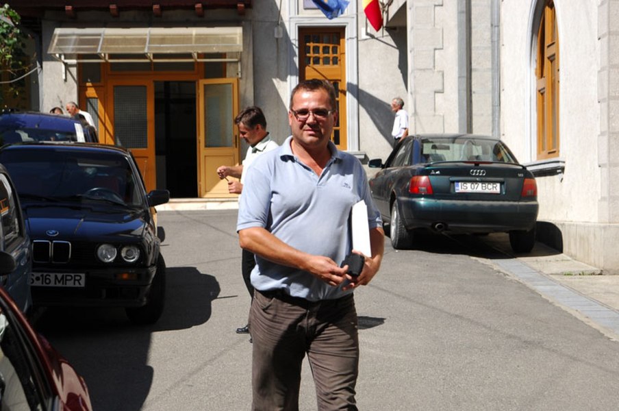 Închisoare cu suspendare pentru procurorul care l-a anchetat pe Dan Voiculescu. El rămâne fără tablouri