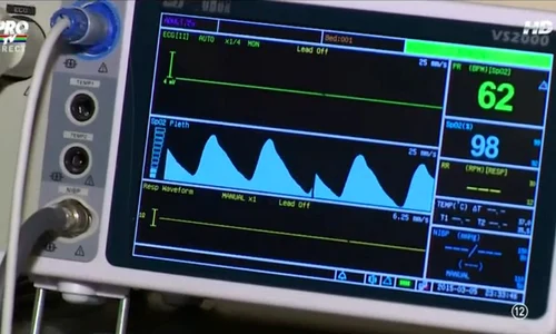 Cele 21 de zile petrecute la "Sunt celebru, scoate ma de aici" au adus o pe Luminţa Nicolescu pe patul de spital png