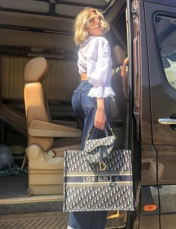 Cântăreața s-a lăudat și pe rețelele de socializare 