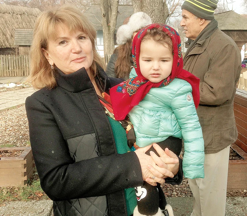 
    Sofia Anaïs are 1  an şi 3 luni şi este răsfăţata bunicilorFoto: Diana Georgescu  