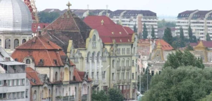 Oradea: Dezbatere pe marginea reabilitării termice