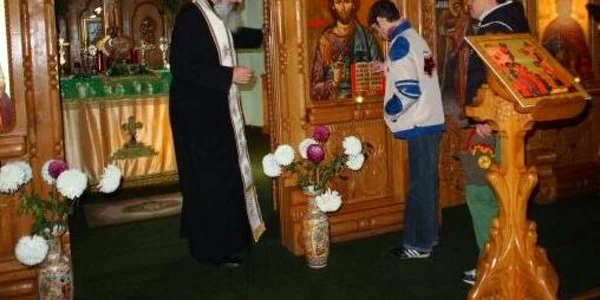 Preotul Nicolae Picu de la Biserica Sfântul Mina din Constanţa