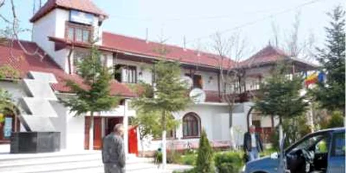 Primăria Coloneşti a pierdut 68.000 de lei în urma rectificării bugetare   