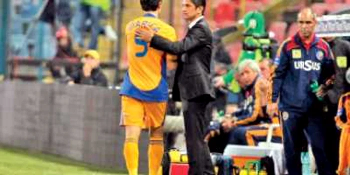 Răzvan Lucescu : „Lumea s-a săturat de rahaturile astea“