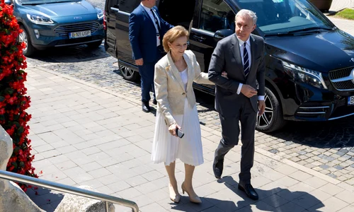 Majestatea Sa Margareta și Principele Radu la Arhiepiscopia Greco Catolică Casa Majestății Sale (1) jpg