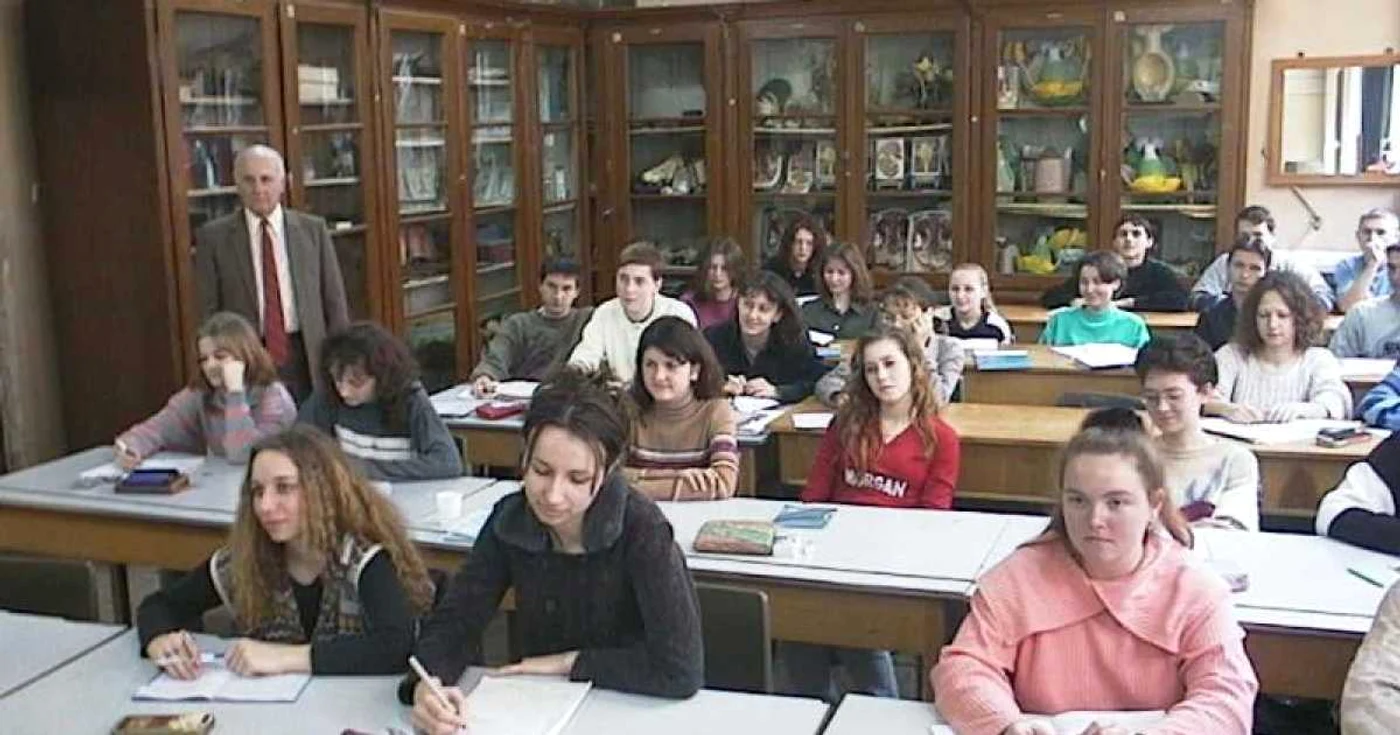 Guvernul va decide dacă Bacalaueatul ar putea avea 3 probe din acest an şcolar