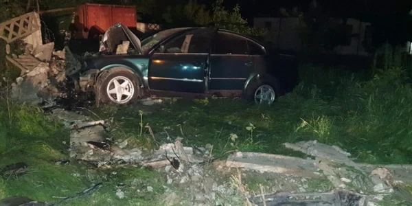 Maşina implicată în accidentul de pe DN25 FOTO Facebook/Grupul Şoferilor din Galaţi