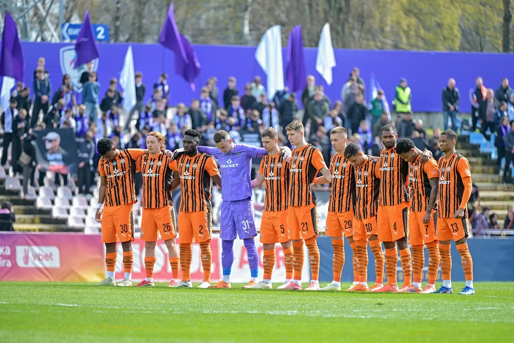 Șahtior Donețk nu l-a uitat pe Mircea Lucescu, cel mai de succes antrenor din istoria clubului. Moment special la meciul de campionat